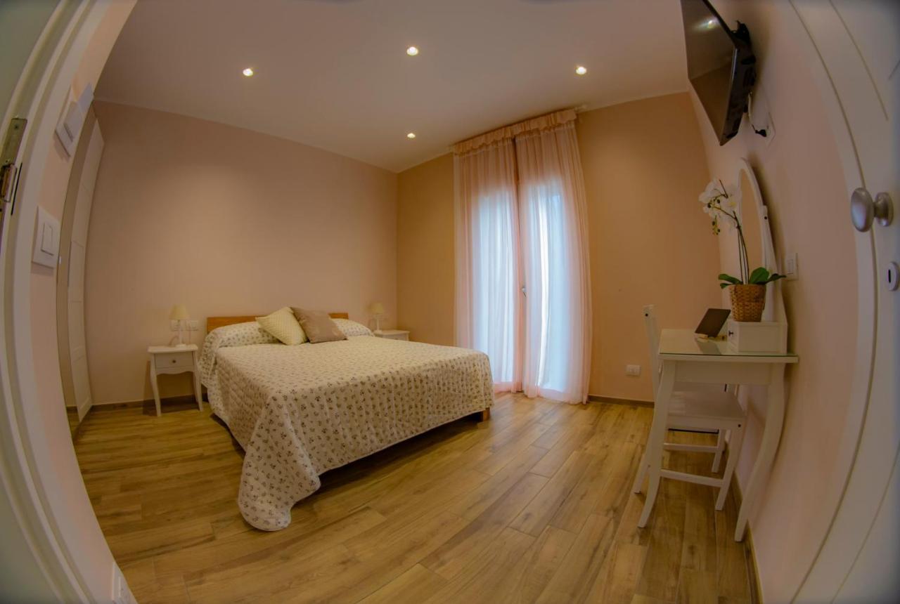 Il Granello Bed & Breakfast Fiumicino Exterior photo