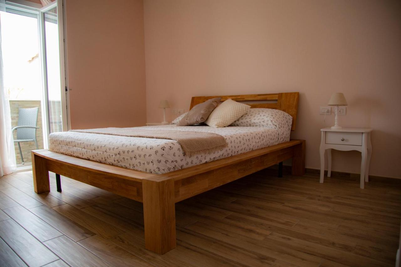 Il Granello Bed & Breakfast Fiumicino Exterior photo